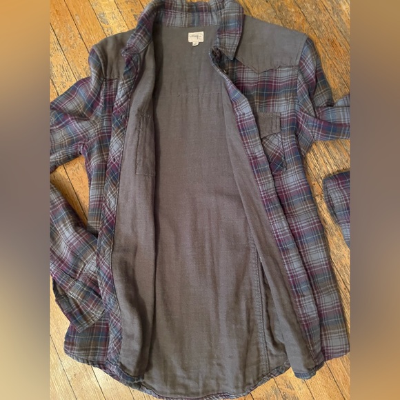Aritzia Wilfred free top. Soft flannel fabric never worn. Sz. Small - Picture 3 of 4